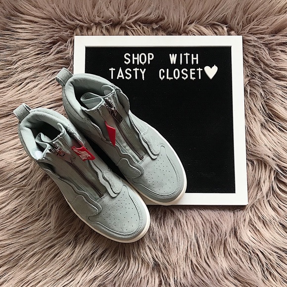 Nike air jordan 1 high sneakers - Picture 6 of 8